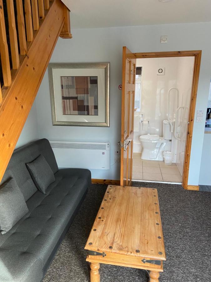 Forest Edge Motel Ticehurst Экстерьер фото